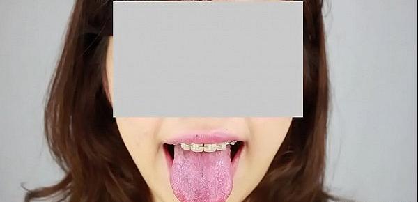  Female tongue Fetish